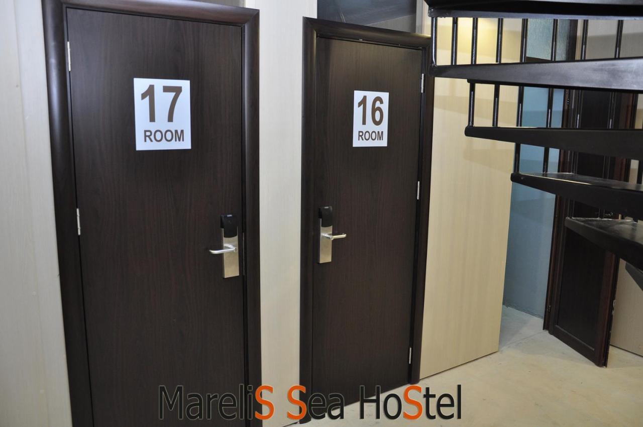 Marelis Sea Hostel Varna Extérieur photo